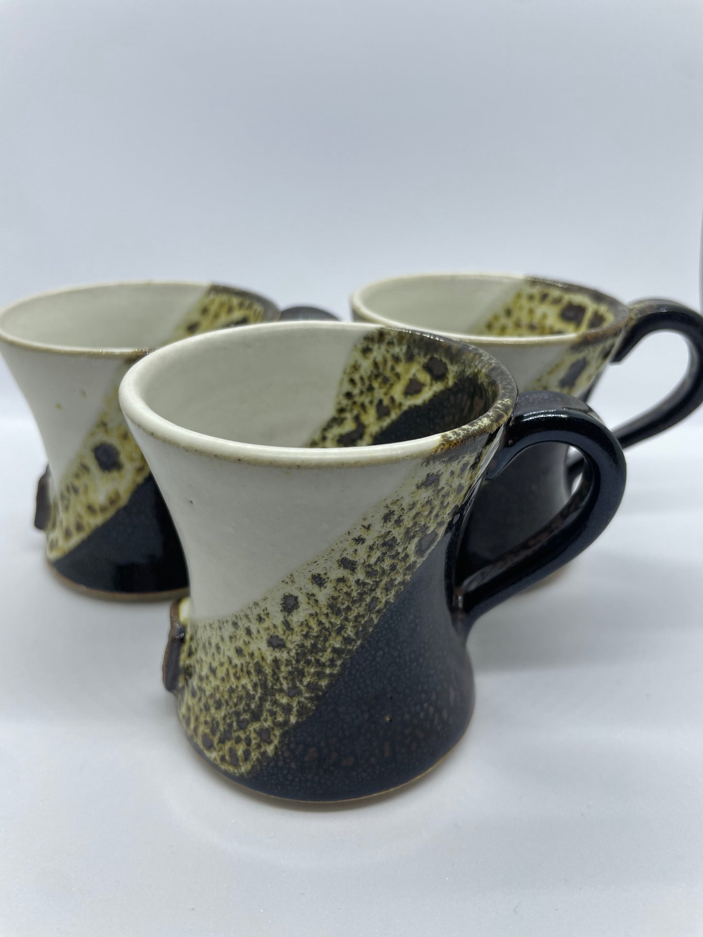 GLAZED POTTERY set of 3
