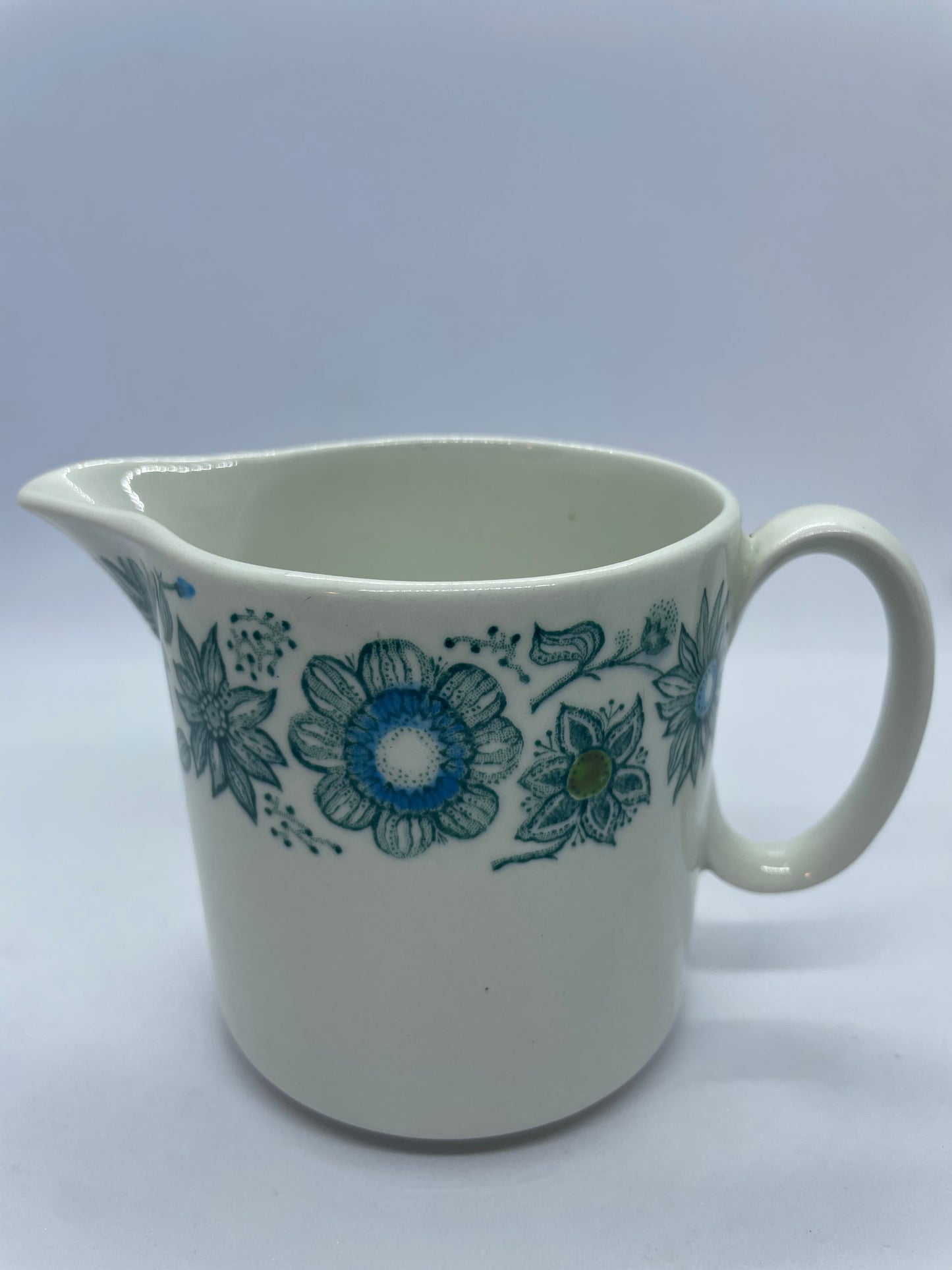 ALFRED MEAKIN 1960 “hedgerow” cream jug