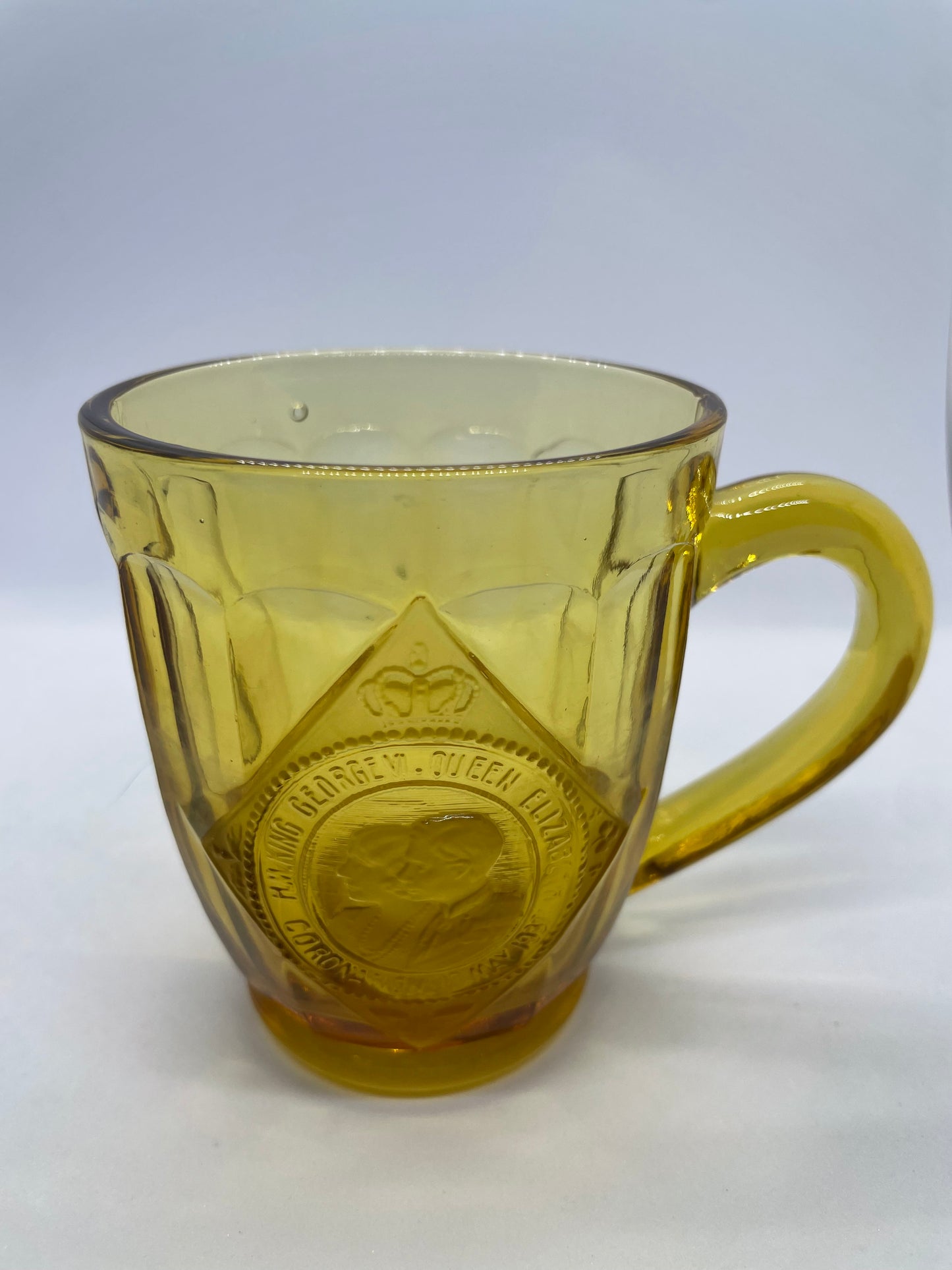 1937 CORONATION MUG