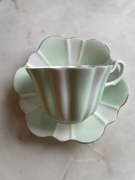 ROYAL STUART mint teacup+saucer