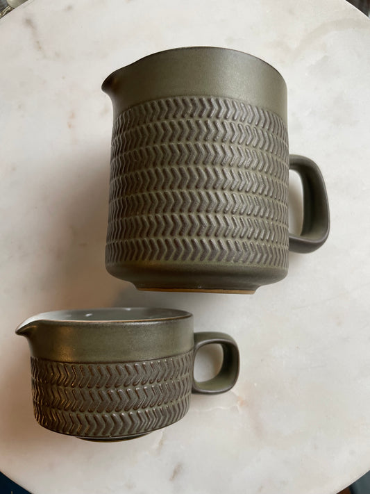 DENBY creamer set (small and large)