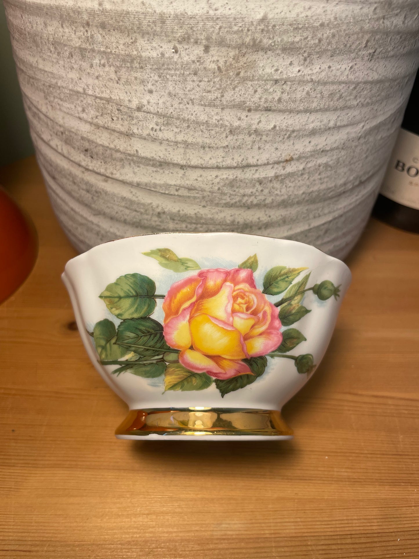 1950 ROYAL ALBERT “peace” rose